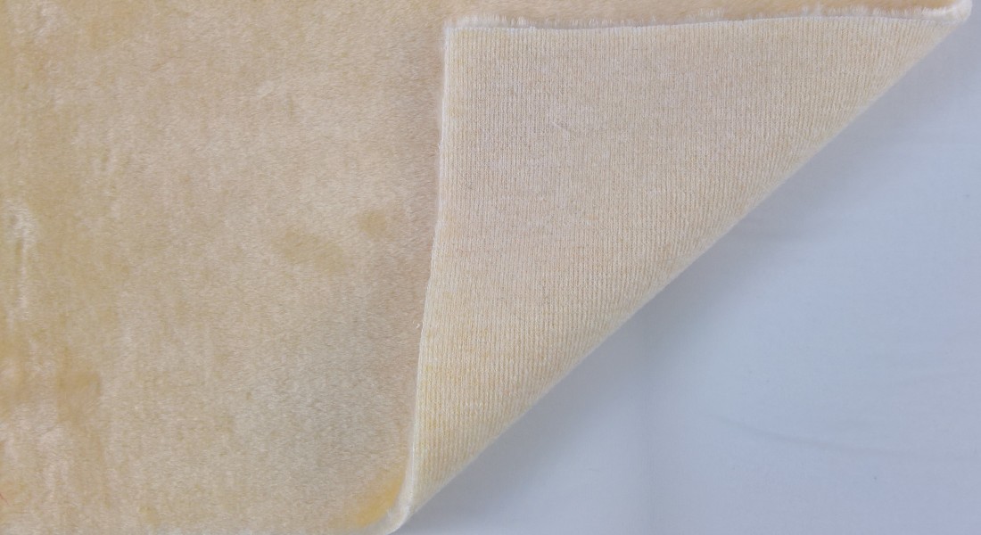 Plyš Brigita smetanová