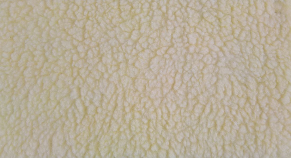 Plyš krémová zatepľovacia šírka 160