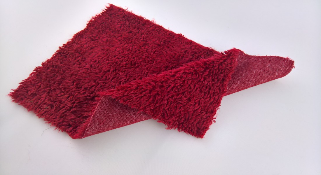  Leskymo baránok, vínovo červený, šírka 150cm (metráž)