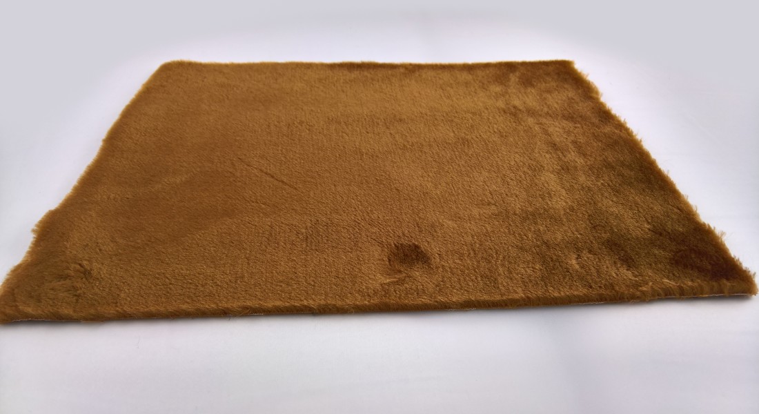 Plyš Brigita světle hnědá