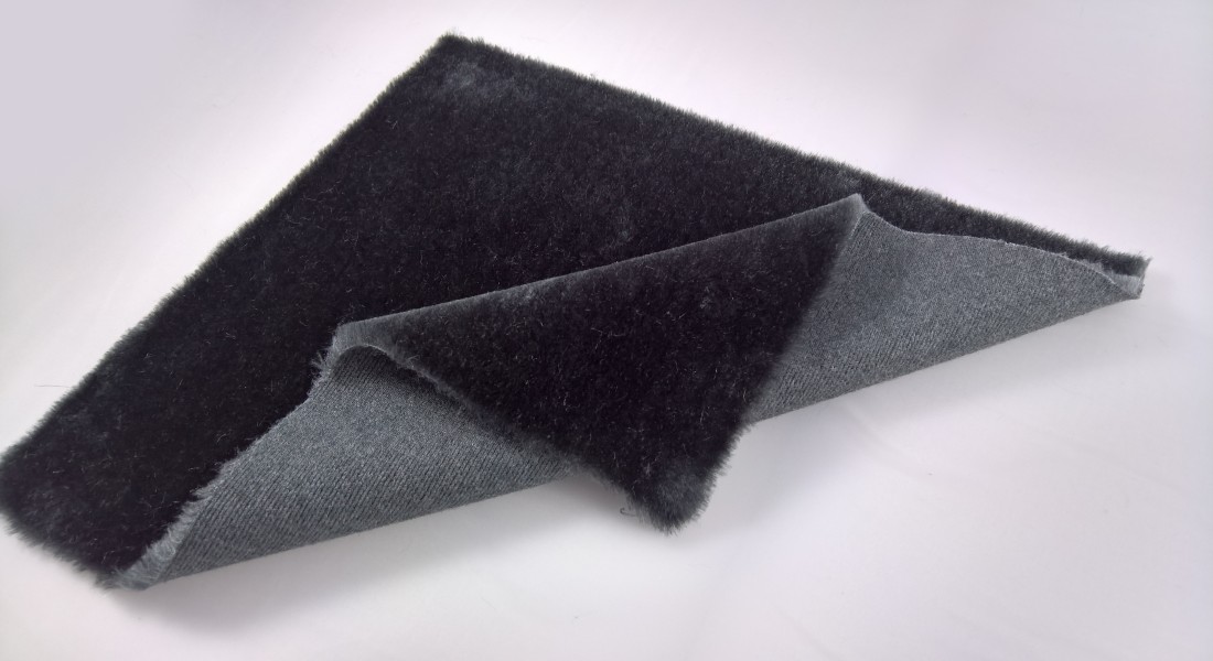 Plyš Brigita tmavě šedá