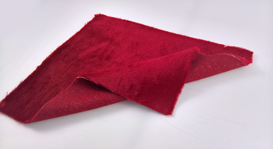 Plyš Brigita vínová