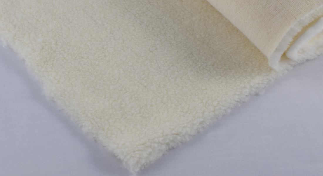 Prírodná vlna 10 mm 100% merino