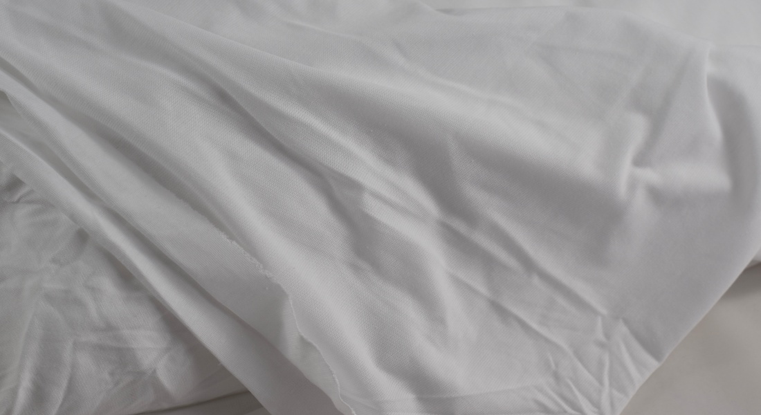 Antibakteriálna pletenina 52% bavlna - biela a praná