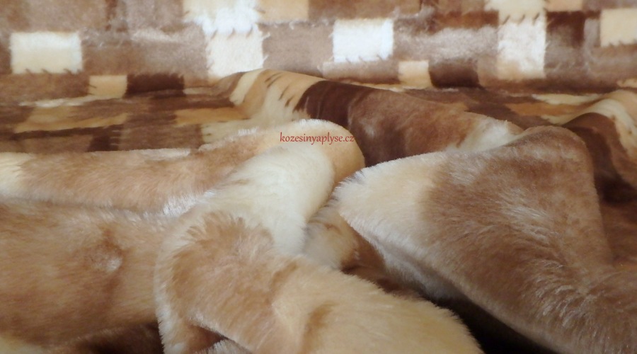 Leskymo, béžové, vzor kostky, šíře 150 cm