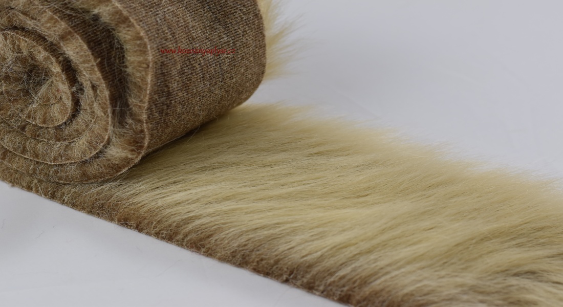 Kožušinový lem, hnedý základ prechádza do krémovej, vlas 60 mm