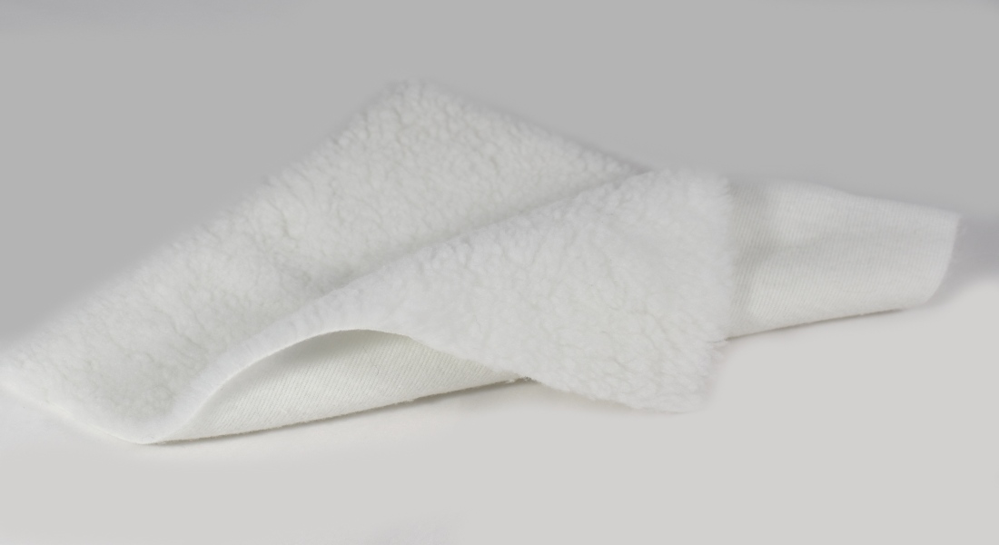 Plyš biela zatepľovacia TRINA