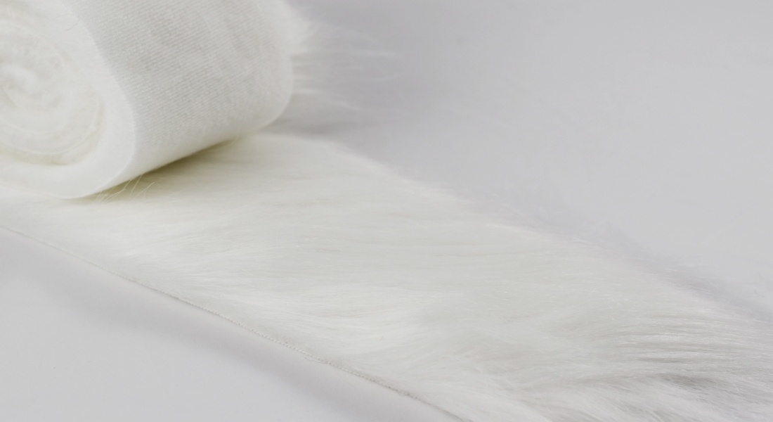 Kožušinový lem, biela, vlas 60 mm