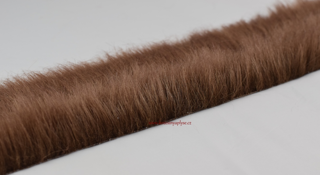 Kožušinový lem, svetlo hnedá, vlas 50 mm