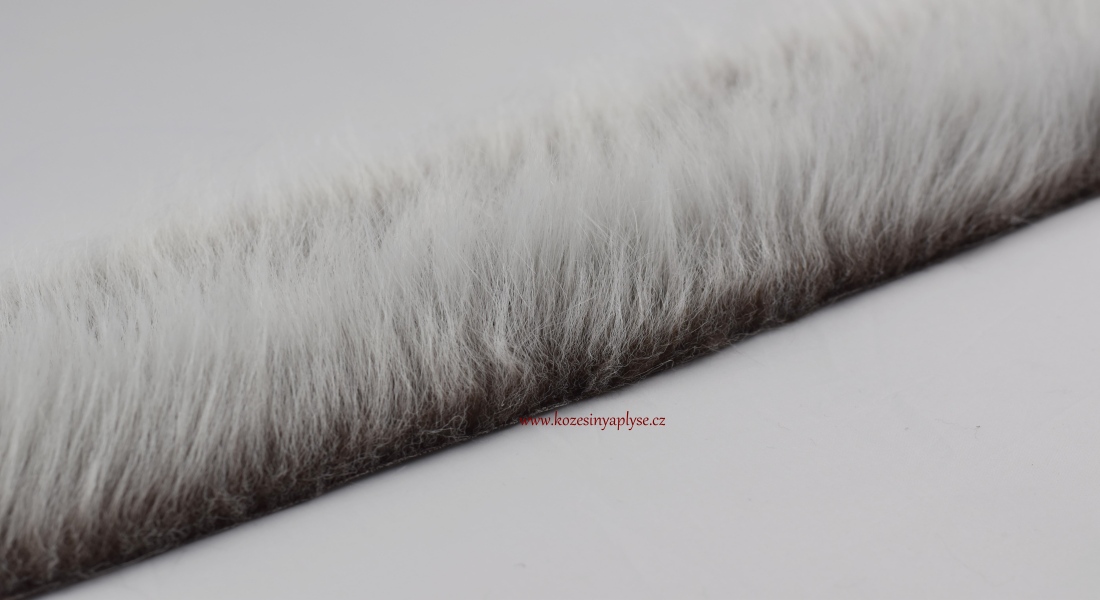 Umelá kožušina hnedý základ s bielou