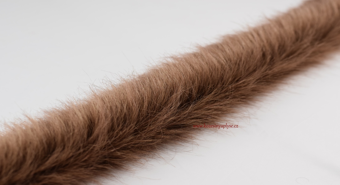 Kožušinový lem, svetlo hnedá, vlas 50 mm